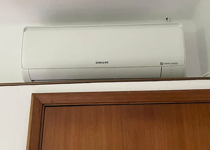 Residencial Borges Hotel